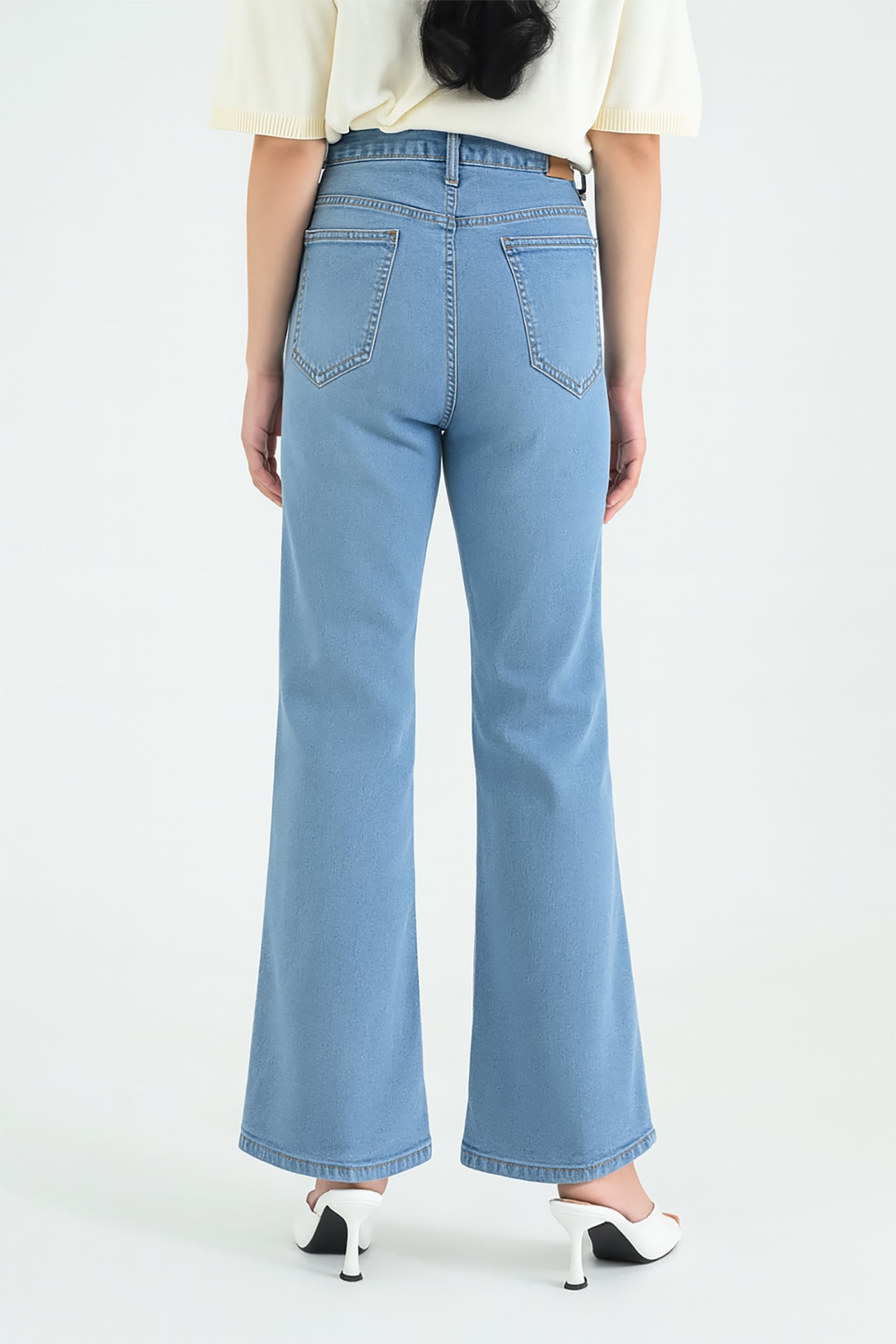#color_lightdenim