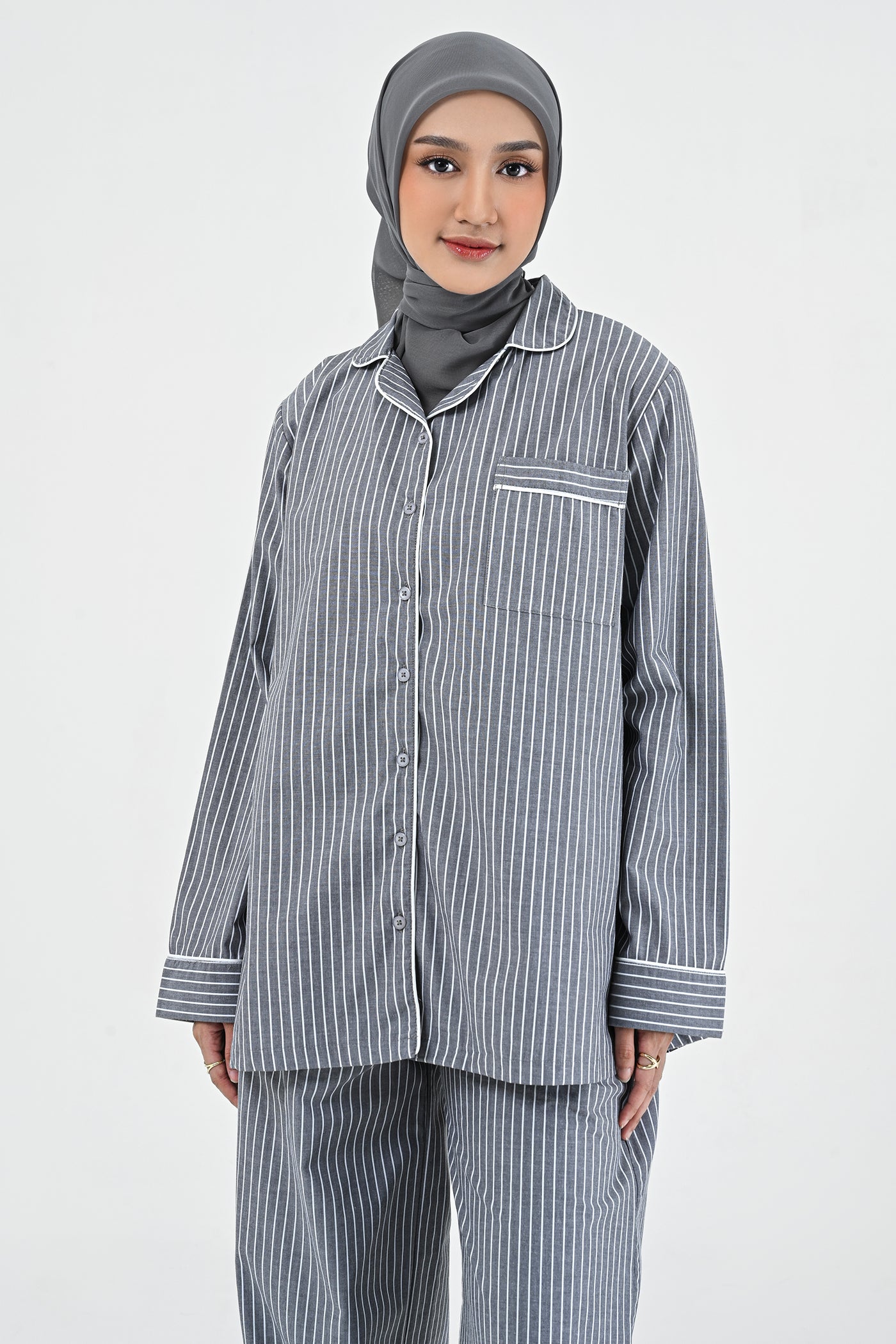 #color_grey