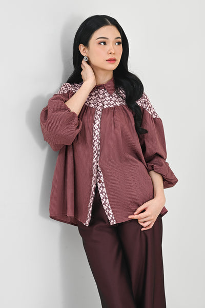 #color_maroon