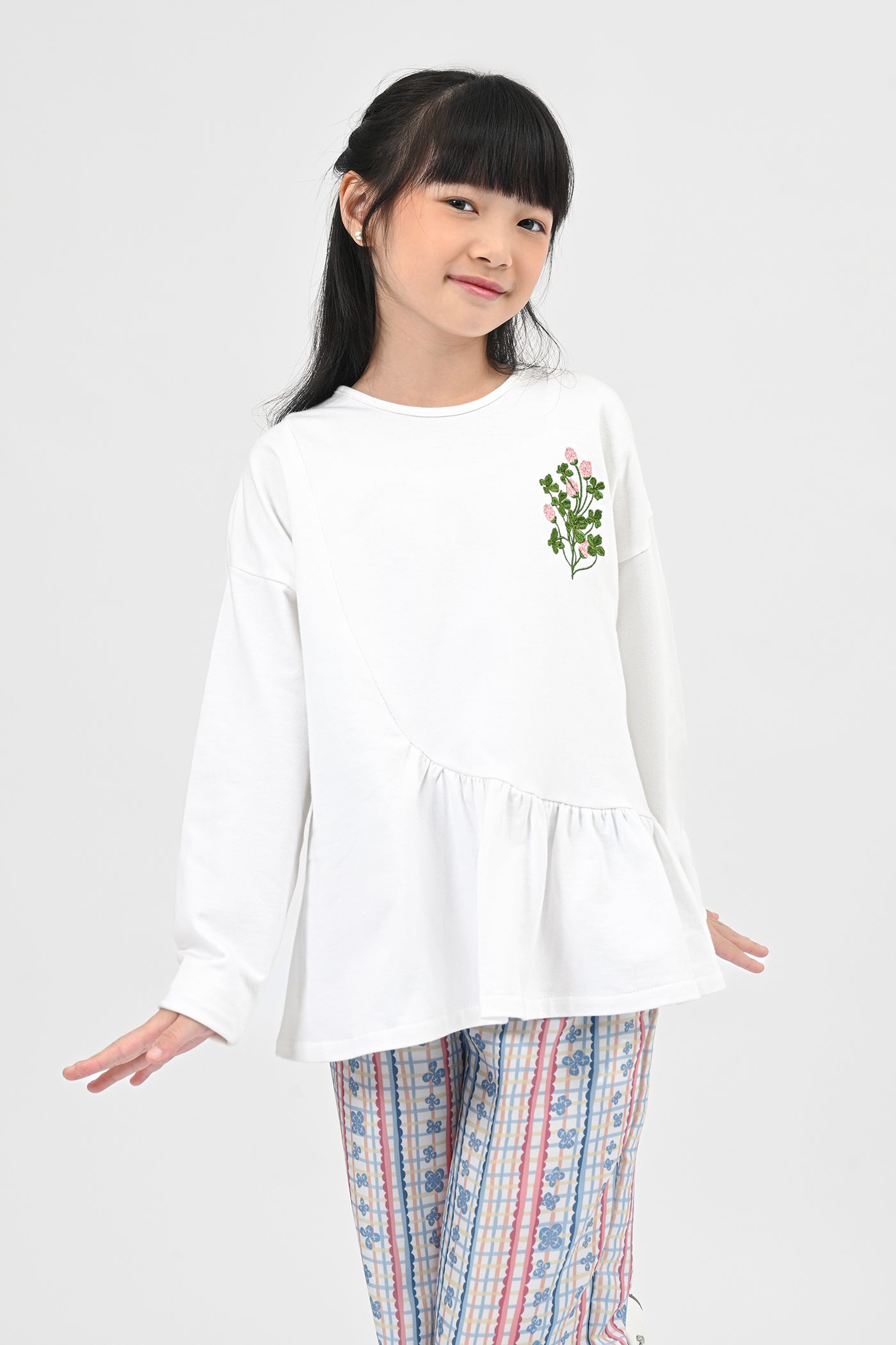 #color_white