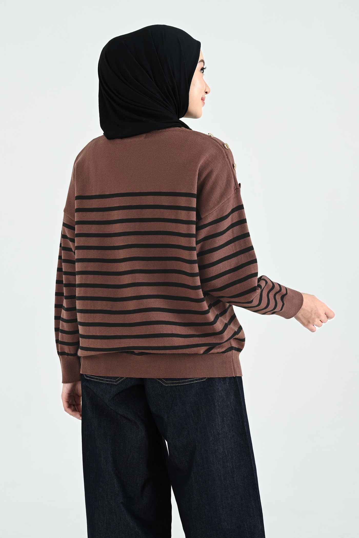#color_brown