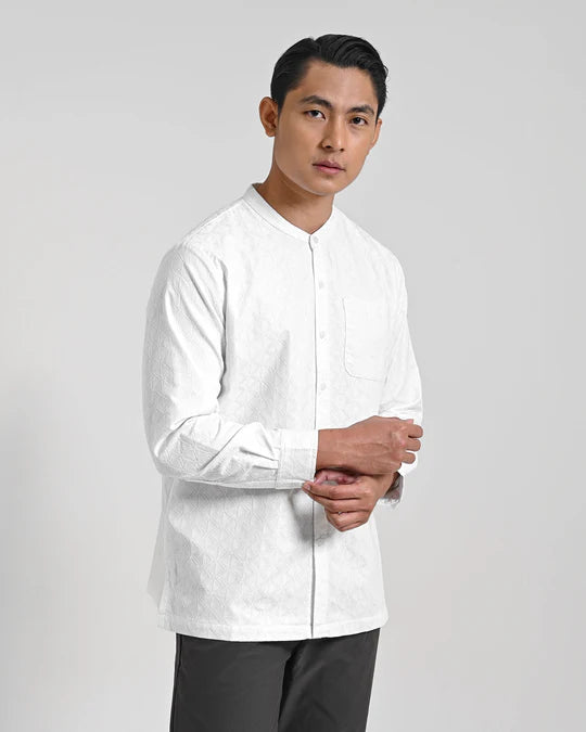 (S) - IMPERFECT MINOR SALE