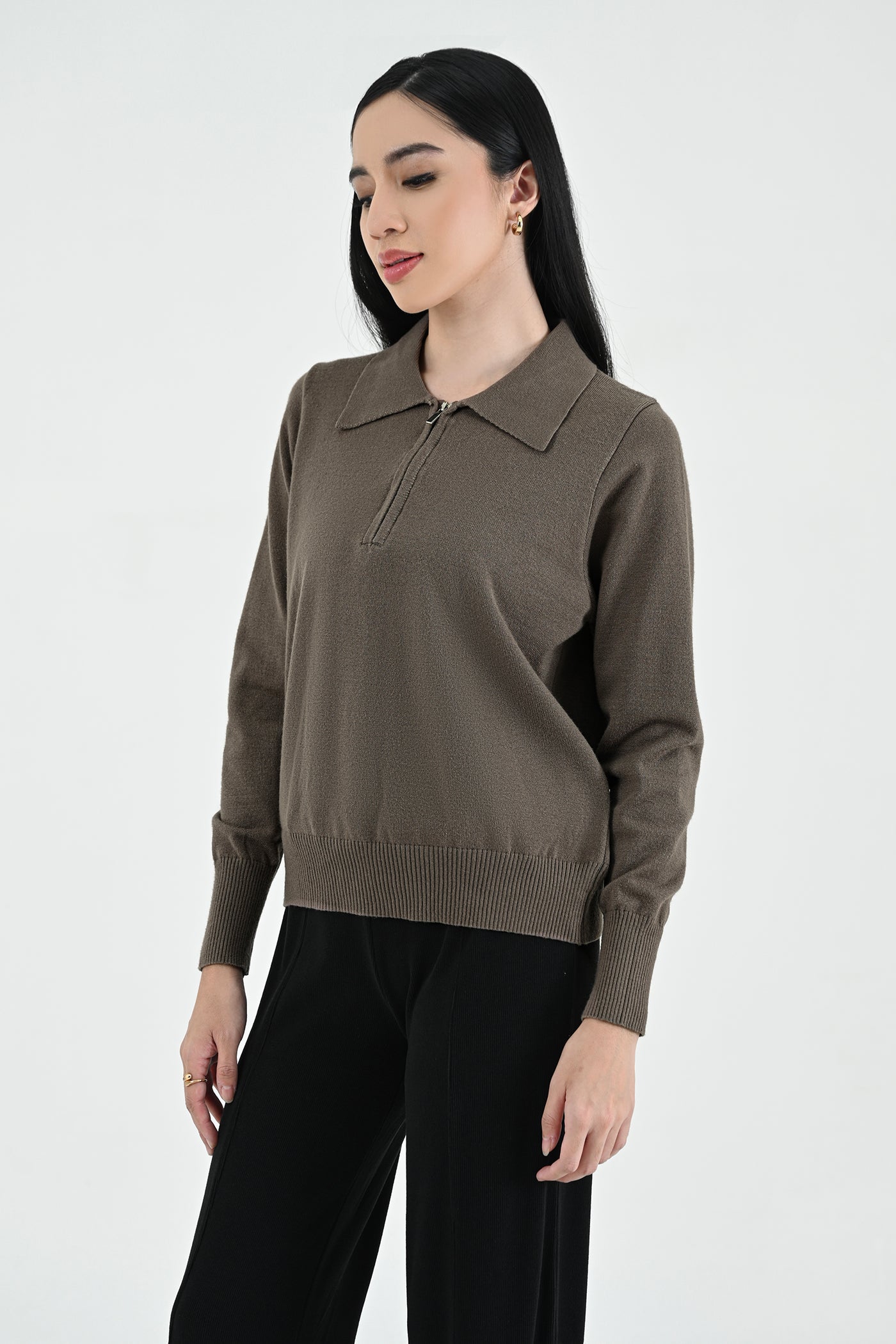 #color_taupe