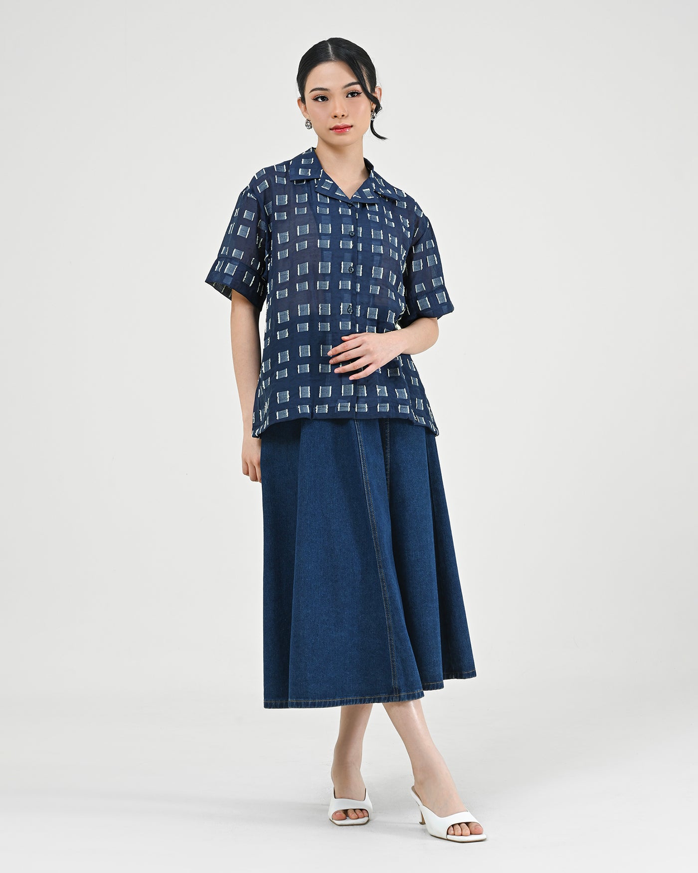 #color_navy