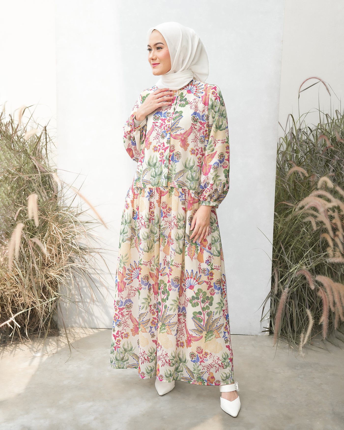 #color_ivory