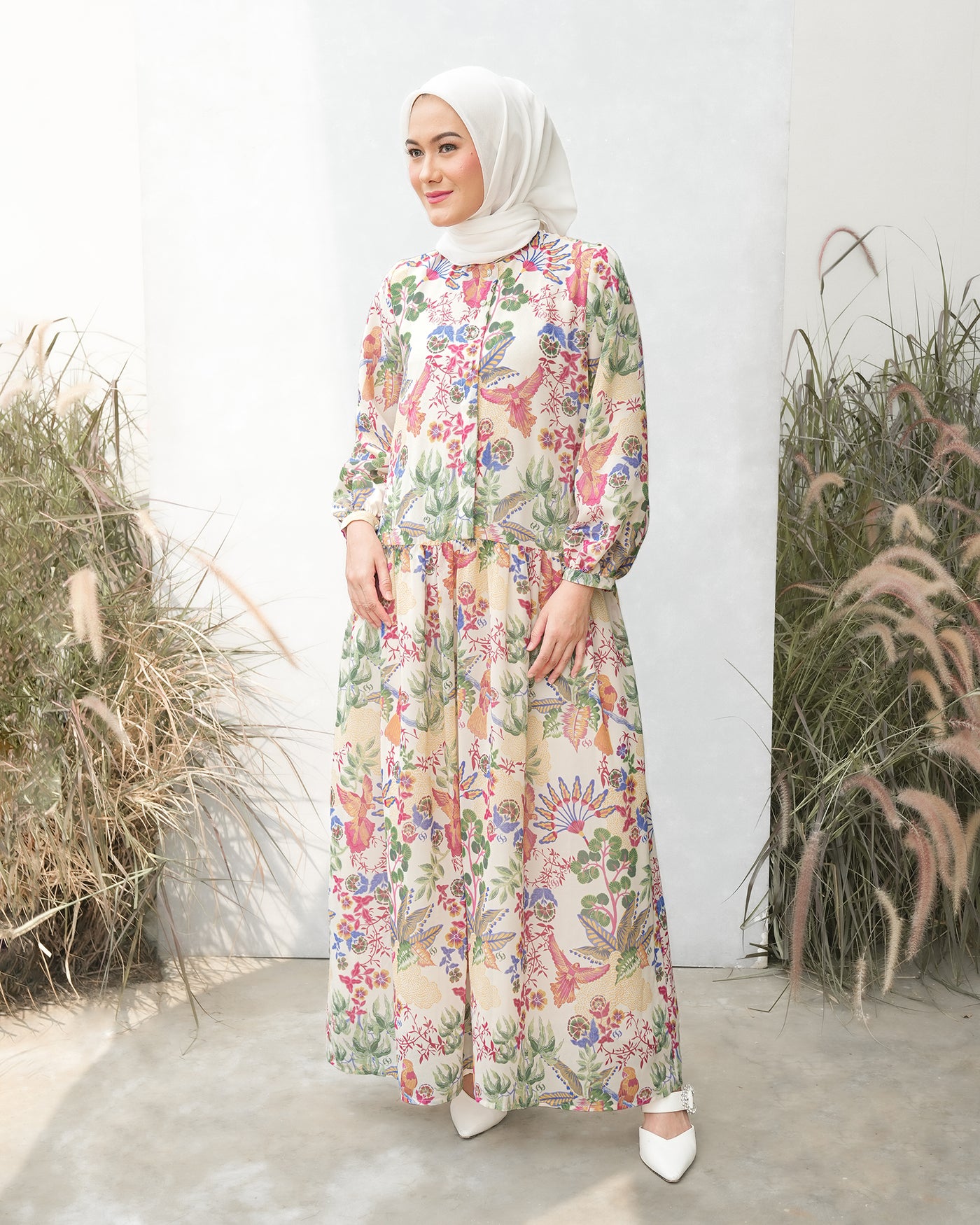 #color_ivory