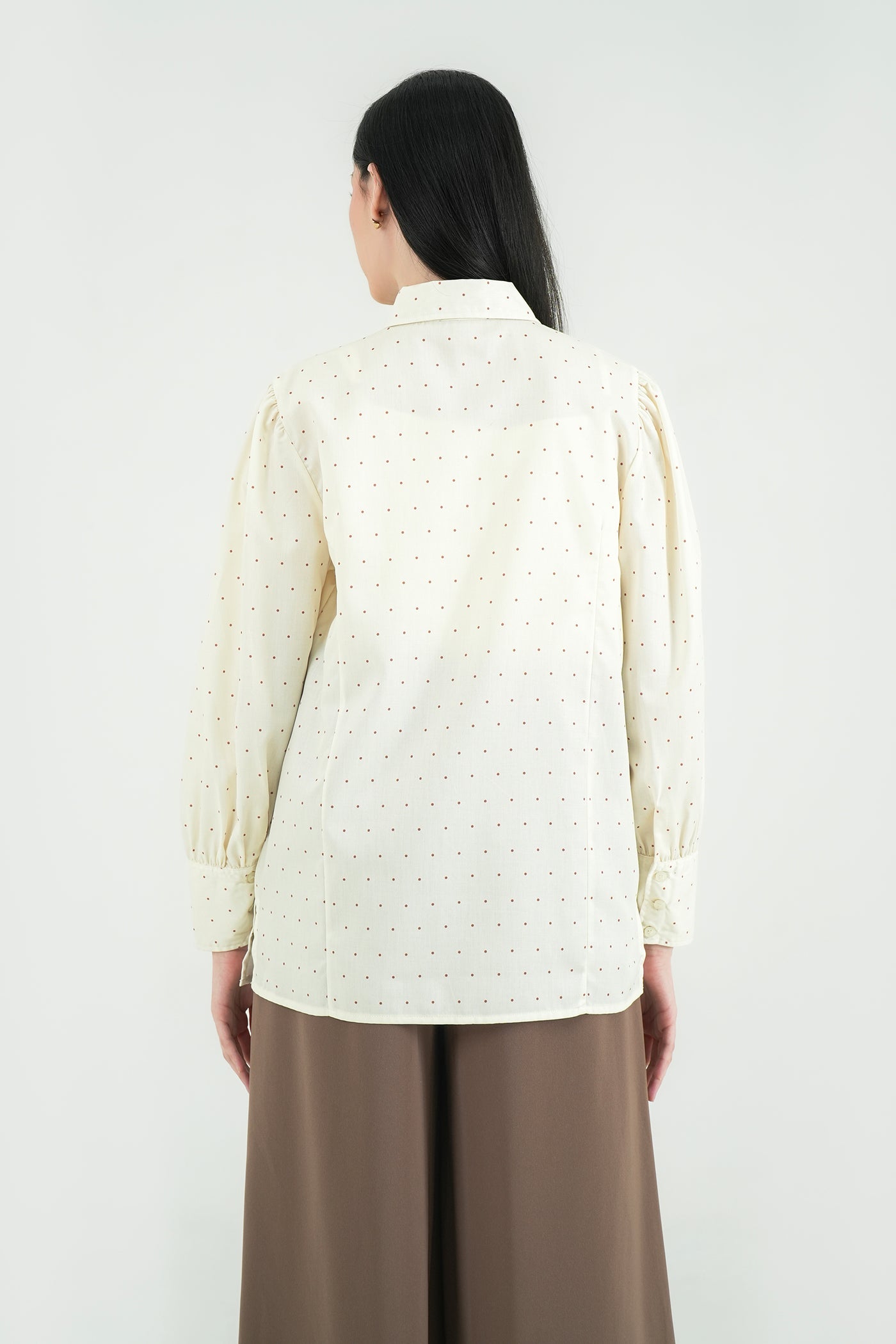 #color_polkadotbeige