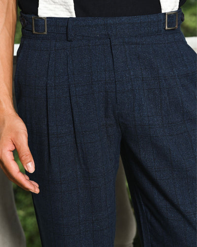 #color_navy